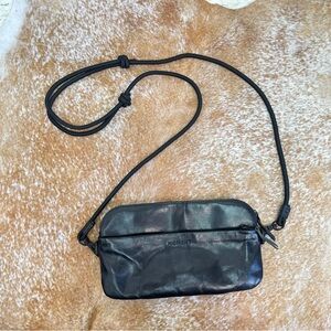Moment Black Leather Crossbody Wallet